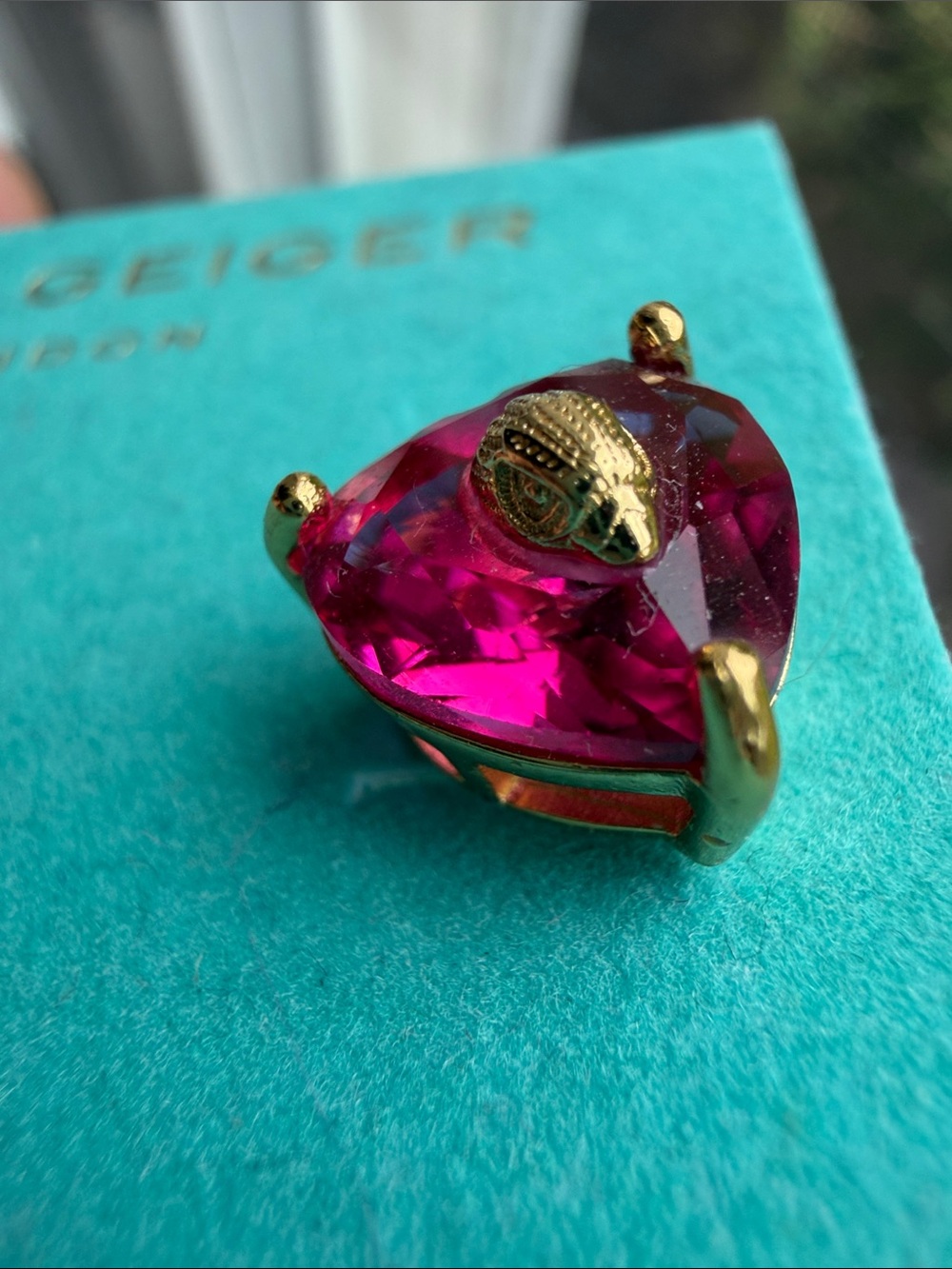Kurt Geiger Hot Pink Heart Crystal Stud Earrings with Gold Accents - Picture 3 of 3